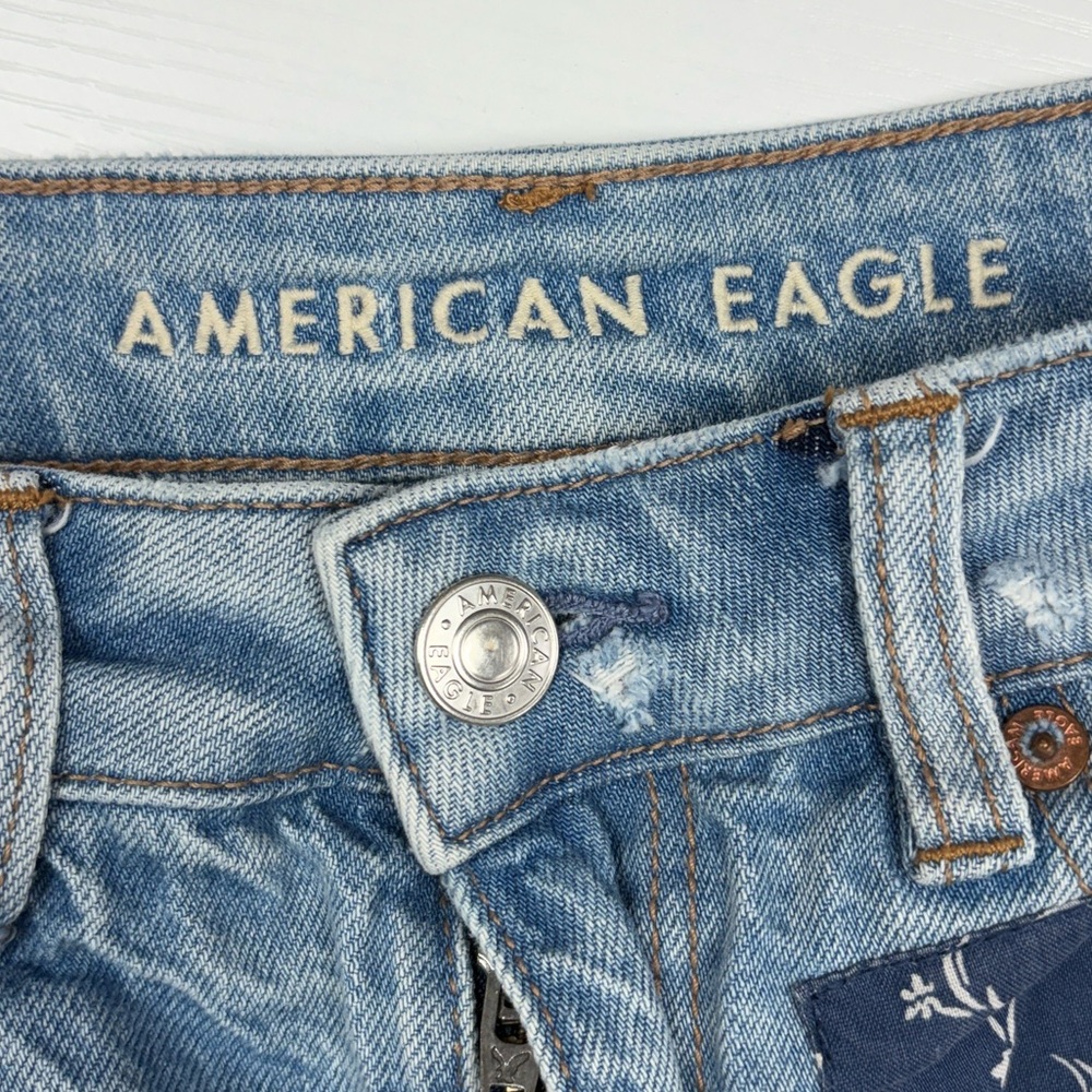 American Eagle Floral Patchwork Mom High Rise Sho… - image 6